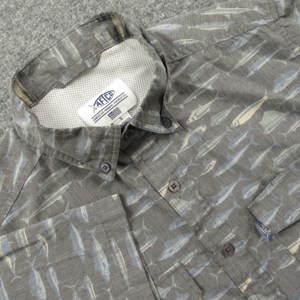 AFTCO Shirt Men Small Grey Fishing Vented Short Sleeve Button Fish Ocean Outdoor